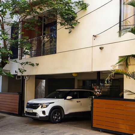 Mystic Apartotel Hebbal Bangalore Exteriör bild